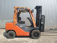 Погрузчик TOYOTA 3.0 T X 4700ММ
