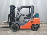 Погрузчик TOYOTA 3.0 T X 4300ММ