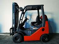 Погрузчик TOYOTA 2.0Т.Х3300ММ(G112)